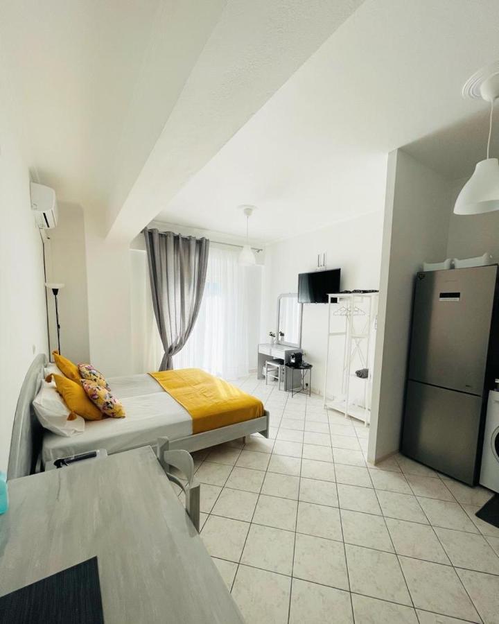 Aleka Kotsi Rooms 2 Igoumenitsa Exterior foto